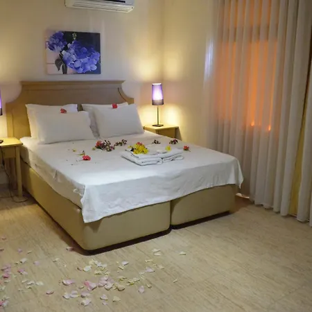 Cunda Panorama Hotel 2*