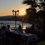 Cunda Panorama מלון 2*