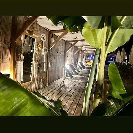Хотел Cunda Panorama Аявали