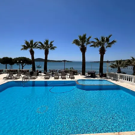 Szálloda Cunda Panorama 2*