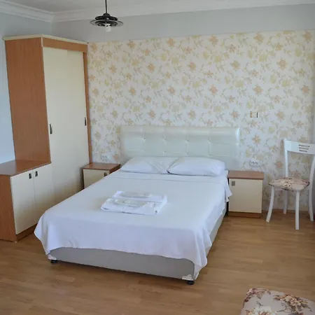 Cunda Panorama Szálloda 2*