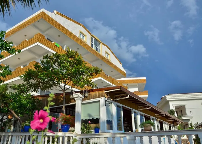 Cunda Panorama Szálloda 2*