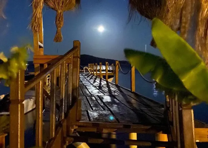 Szálloda Cunda Panorama