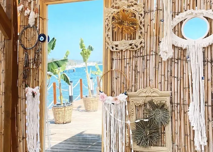 Cunda Panorama Szálloda 2*