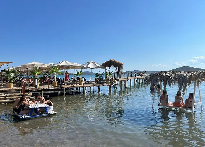 Cunda Panorama Szálloda 2*