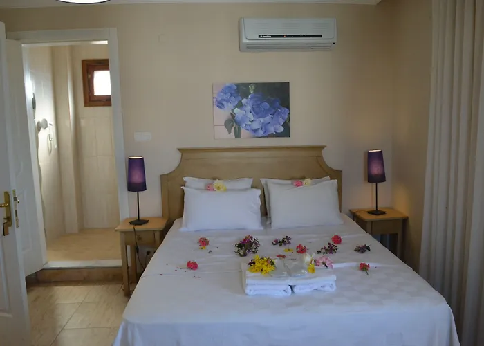 Szálloda Cunda Panorama 2*